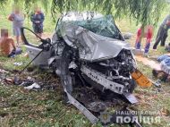 Страшна ДТП на&nbsp;Волині: 9 постраждалих, 3 загиблих, серед них&nbsp;&mdash; діти
