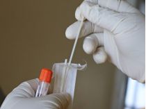 ПЛР, ІФА чи експрес-тест на антиген: у МОЗ назвали різницю між ними та розповіли, що «крутіше»