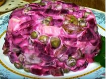 Салат нарасхват: рецепт "Виолетты", которую съедают за пять минут