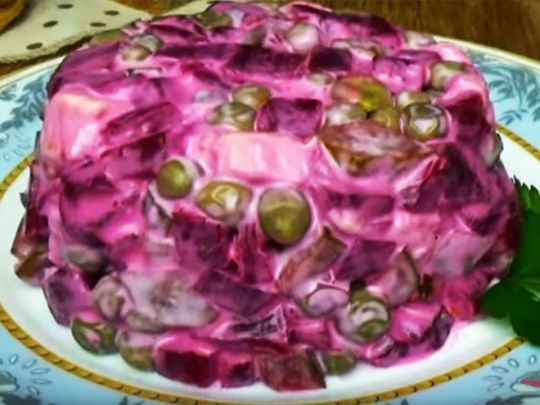 Салат нарозхват: рецепт «Віолетти», яку з&#39;їдають за п&#39;ять хвилин
