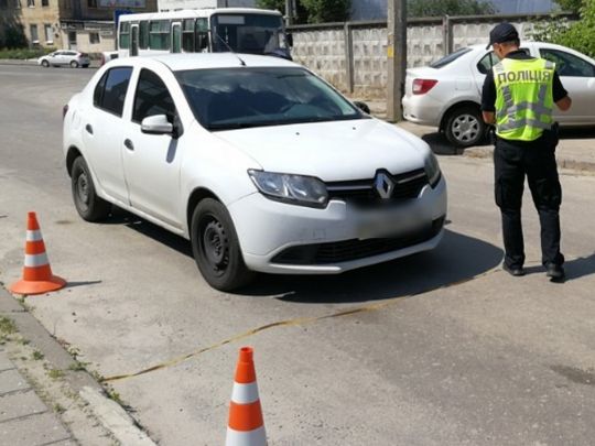 поліція автомобіль