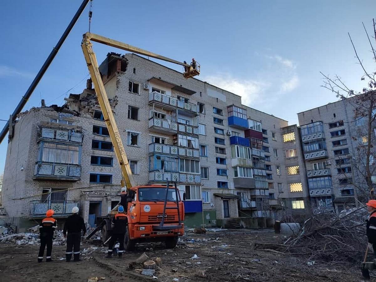 Взрыв газа в городе Новая Одесса - найдена погибшей жительница дома - фото  и видео - «ФАКТЫ»