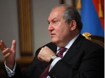 "Это решение совсем не эмоциональное": президент Армении Саркисян объявил об отставке