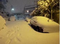 Машини у снігу