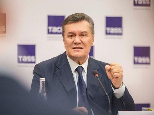 Виктор Янукович на пресс-конференции в Москве