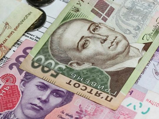 Середня зарплата в Україні зросла на 20,9%: кому платять найбільше