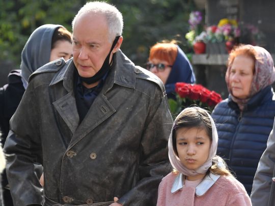 Конкін на похороні