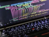 Масована DDoS-атака: перестали працювати Приват24, а також сайти Міноборони та Збройних Сил України