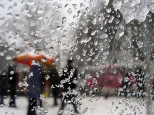 То дождь, то солнце: украинцам пообещали не слишком комфортную погоду на выходных