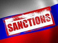 ЕС ввел санкции против России за признание "ЛДНР": кто попал под ограничения