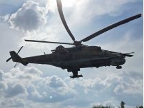 Появилось видео уничтожения вертолетов врага под Киевом