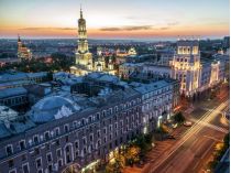 Харків'ян просять залишатися у сховищах та метро: що відомо про ситуацію у місті