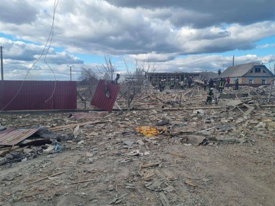 Російська артилерія накрила вогнем житловий будинок у Бородянці під Києвом: шестеро загиблих