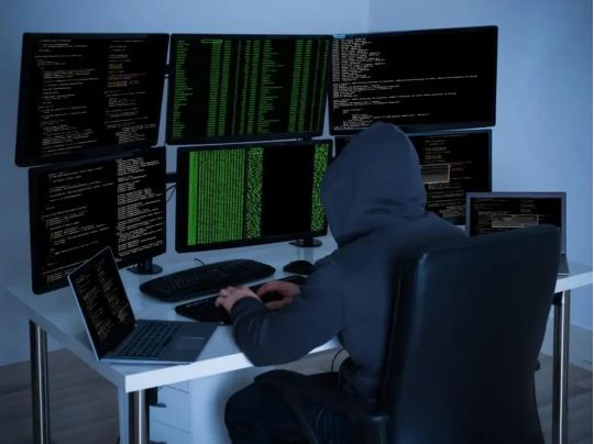 кібер-війна хакери