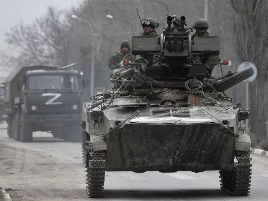 Под Киевом оккупанты расстреляли легковушку из танковых пулеметов: убиты и ранены дети