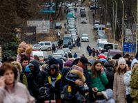 Украинцы в очереди на границе