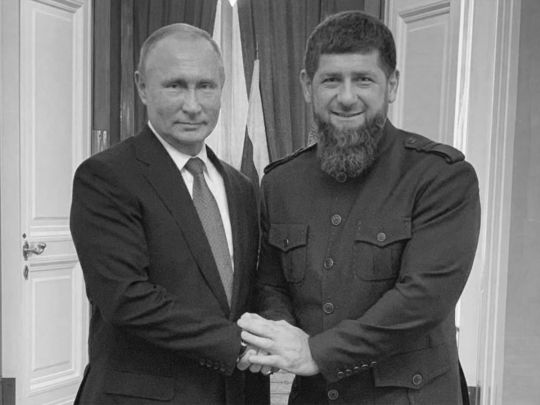 На Кадырова объявлена охота: известный композитор обещает за голову главы Чечни дом под Киевом с 40 сотками земли
