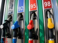 Не дороже 40 грн за литр: в Украине с сегодняшнего дня значительно подешевеют дизтопливо и бензин