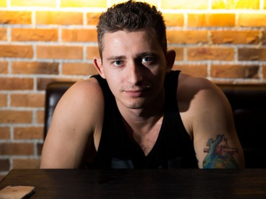 «Звичайний п*ц»: екс-ведучий «Орла та решки» Коля Серга розповів, ким одесити вважають путіна
