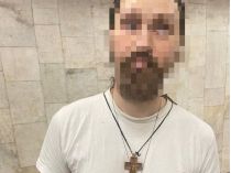 Прикидывался "монахом" и передавал врагу секретные данные: в Киеве задержали информатора русских фашистов
