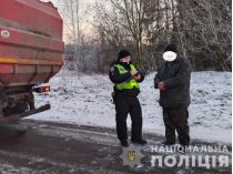Шестилетний ребенок погиб под колесами мусоровоза на Черниговщине