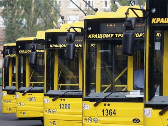 У Києві відновили 4 тролейбусні маршрути: як працюватиме транспорт у столиці