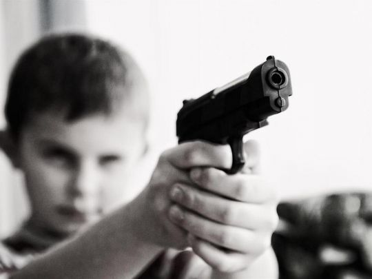 Ребенок с оружием