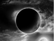 "Черное" новолуние 30 мая: какое влияние оно окажет на знаки зодиака