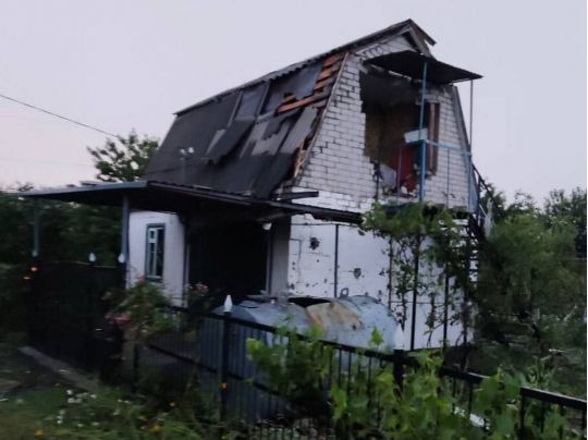 Зруйнований будинок