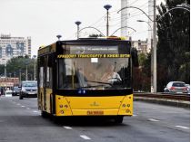 Автобус у Києві