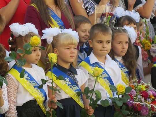 Война учебе не помеха: стало известно, как будут работать школы в Украине в новом учебном году