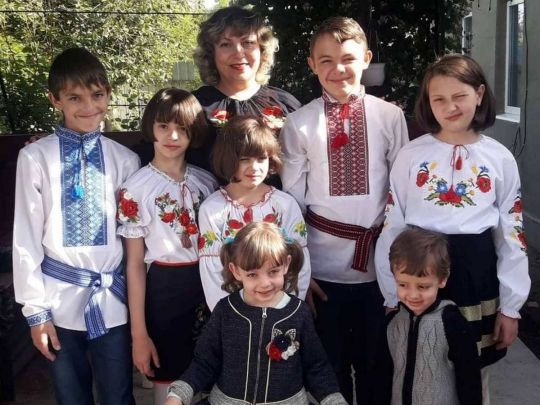 Елена с детьми полюбили и дом, куда их эвакуировали с Донбасса, и гостеприимных тернополян 