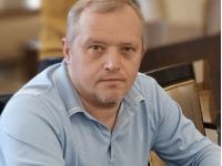  Депутат Юрий Ломага