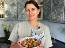 "Самая вкусная закуска" от Лизы Глинской: известный кулинар опубликовала первый за 4 месяца рецепт на своем youtube-канале