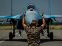 Українські льотчики готуються до вильоту