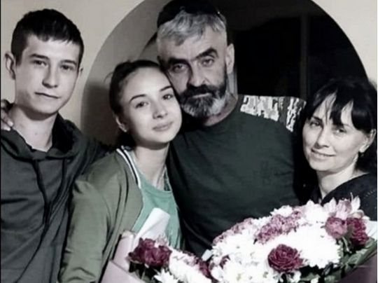 На Буковине похоронили военного Вадима Коростюка, его жену и детей, погибших в аварии