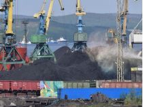 Уголь в порту Мурманска