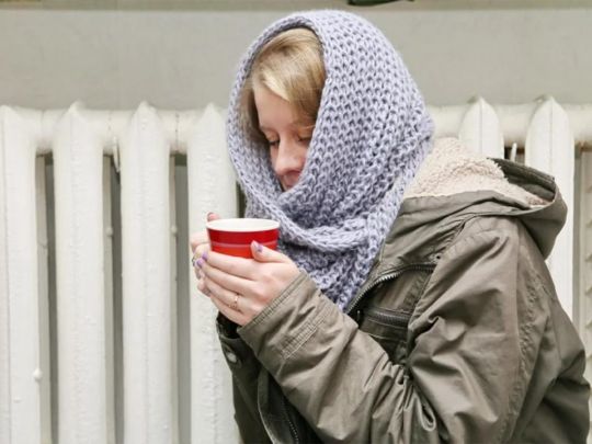 В квартирах может быть холоднее: власти советуют киевлянам подготовить к зиме свитера и одеяла