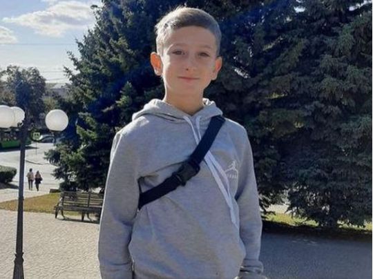 «Ракета потрапила прямо в кімнату Яші та його мами»: у Харкові від удару рашистів по гуртожитку загинув 11-річний хлопчик