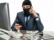 &laquo;Больше не&nbsp;будут трогать&raquo;: в&nbsp;Украине запретили банкам и&nbsp;коллекторам взимать долги по&nbsp;кредитам с&nbsp;военных
