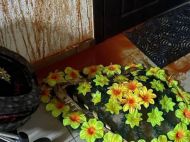 Венок и&nbsp;разлитая кровь: угрозы налоговику могут быть связаны с&nbsp;табачной компанией
