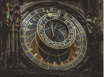 Часы-гороскоп