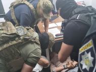 Требовали 600 тыс. грн &laquo;отката&raquo;: в&nbsp;столице разоблачили двух чиновников &laquo;Киевпасстранса&raquo;