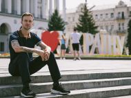 &laquo;Музыка исцеляет раны&raquo;: Макс Барских поздравил Украину с&nbsp;Днем Независимости трогательной песней
