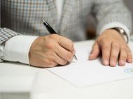 У&nbsp;листопаді виповнюється 60 років: юрист пояснив, коли вигідніше подавати заяву на&nbsp;пенсію&nbsp;&mdash; наприкінці року чи&nbsp;на&nbsp;початку наступного
