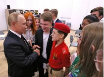 Путін на зустрічі зі школярами