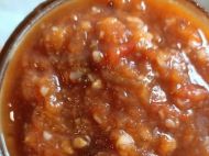 Просто тает во&nbsp;рту: рецепт вкуснейшей аджики из&nbsp;слив
