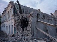 &laquo;Вдарили прямо по&nbsp;житловому кварталу&raquo;: ракета окупантів вибухнула у&nbsp;центрі Дніпра (фото)