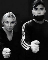 &laquo;Ось вам, а&nbsp;не&nbsp;Херсон!&raquo;: Данилко разом із&nbsp;&laquo;мамою Сердючки&raquo; розбурхали мережу провокаційним фото