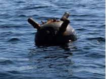"Может сдетонировать в любой момент": военные показали, как обезвредили опасную российскую морскую мину (видео)